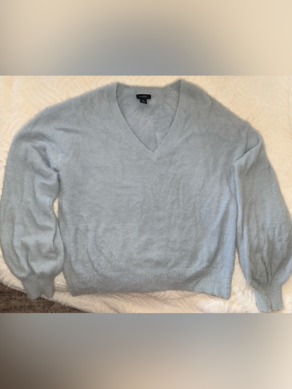 Halogen Light Blue V-Neck Men's Sweater